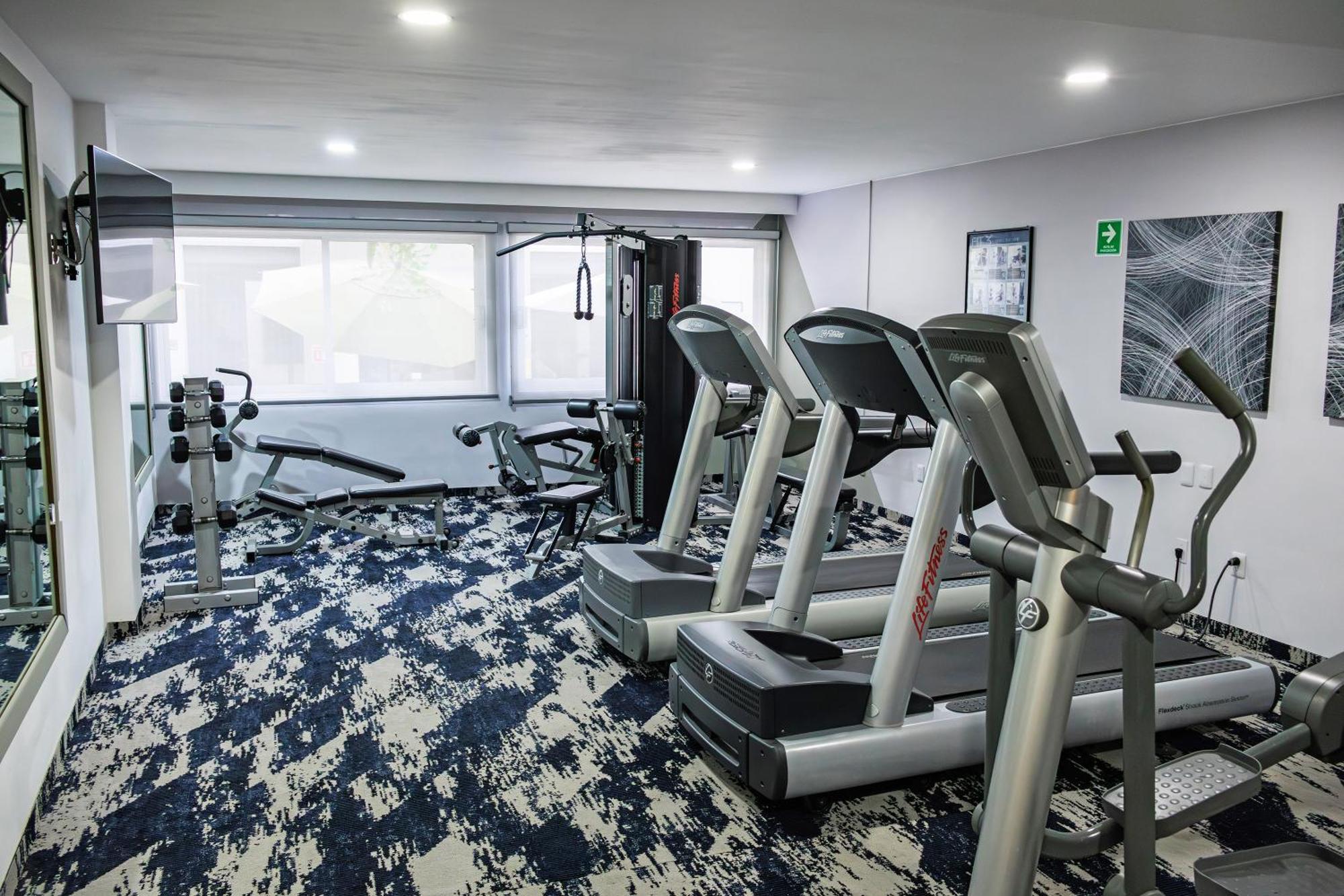 טפיק Hotel Fray Junipero Serra מראה חיצוני תמונה