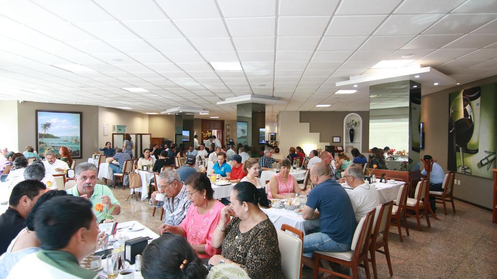 טפיק Hotel Fray Junipero Serra מראה חיצוני תמונה