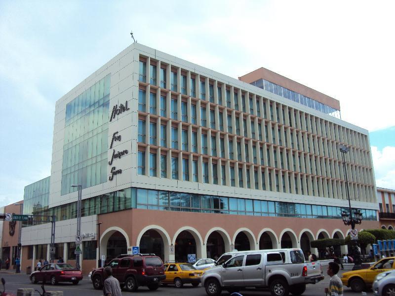 טפיק Hotel Fray Junipero Serra מראה חיצוני תמונה