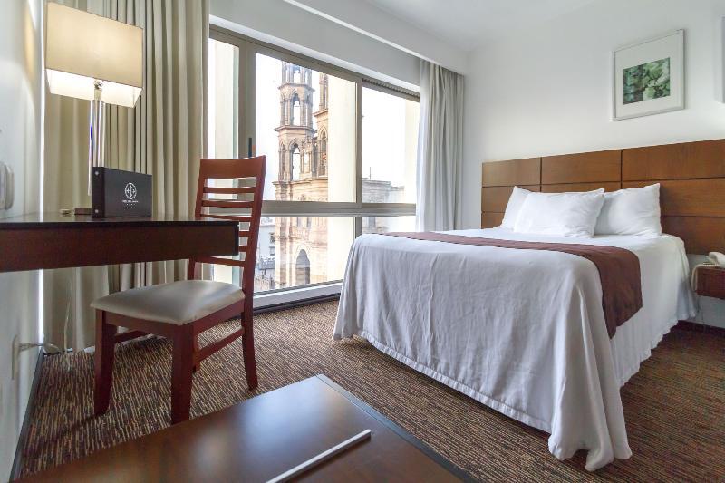 טפיק Hotel Fray Junipero Serra מראה חיצוני תמונה